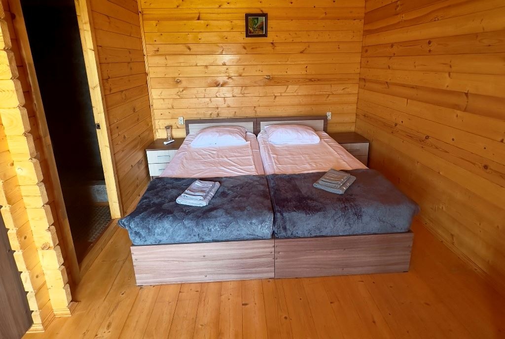 rooms-eco-house