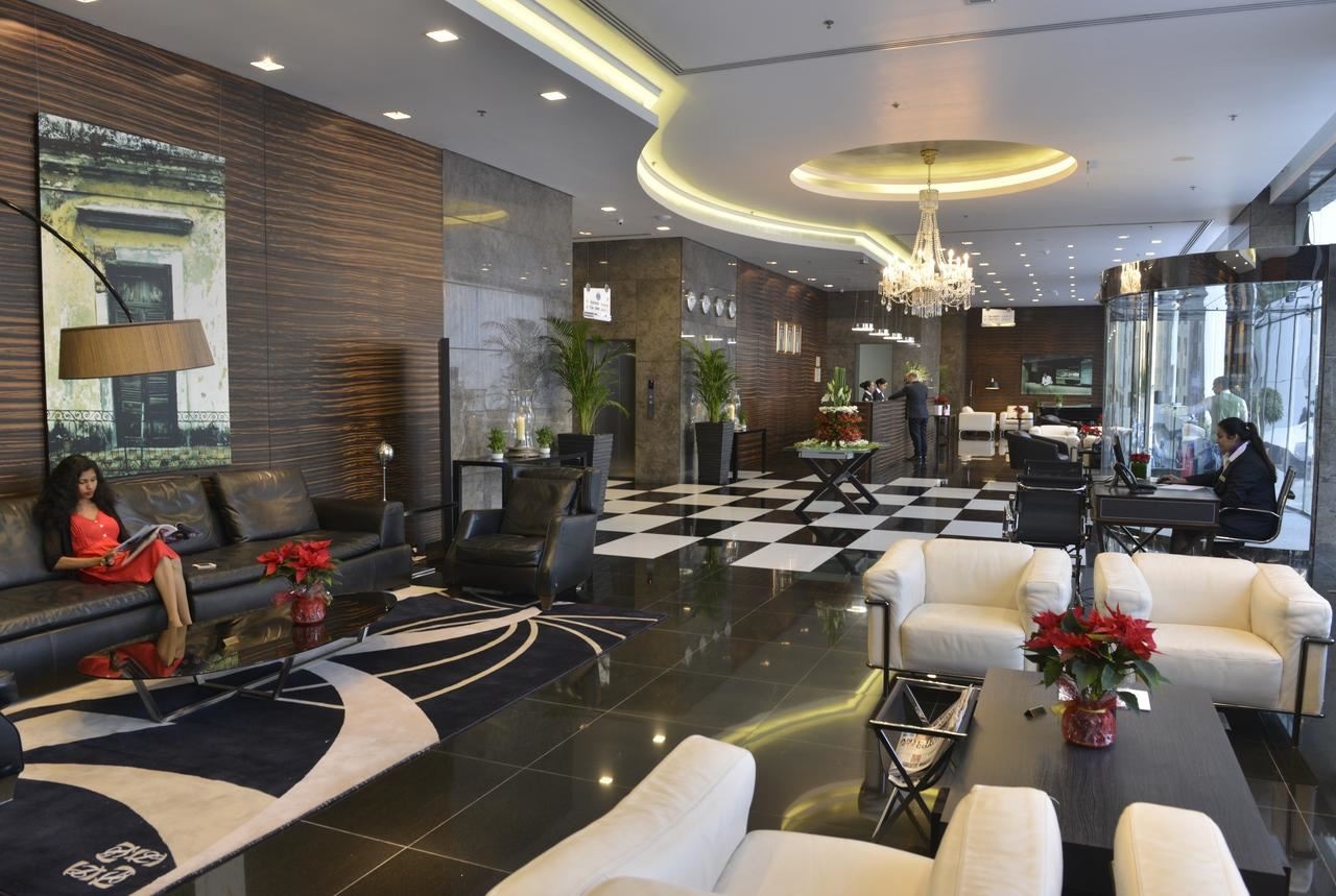 bars-lobby-lounge