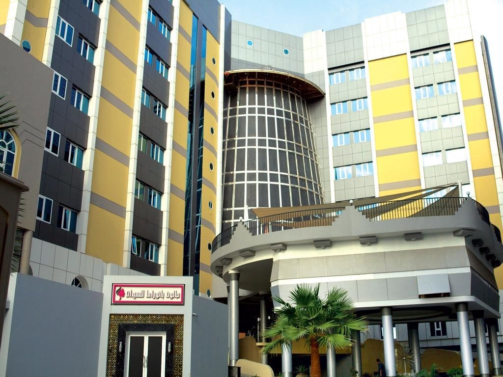 general-main-building