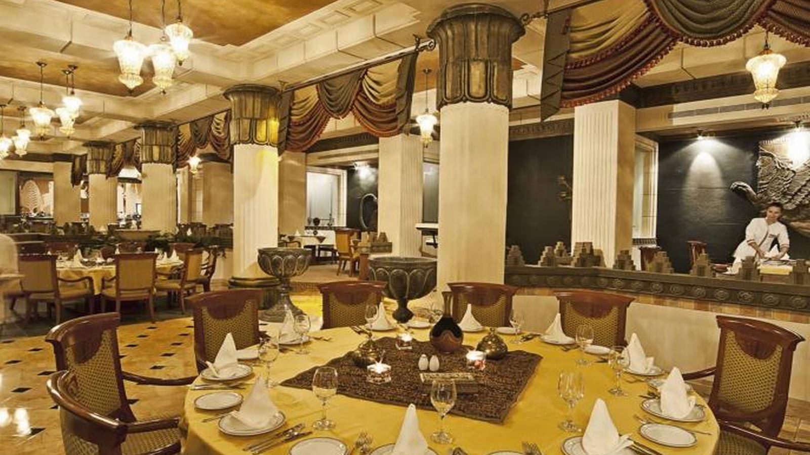 restaurants-restaurants