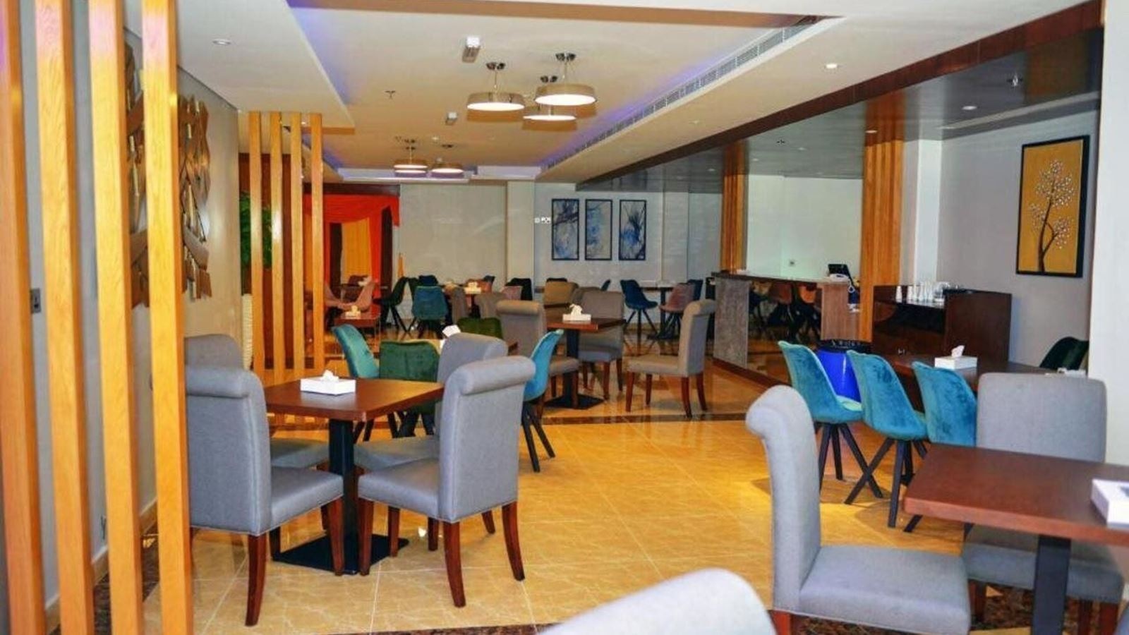 restaurants-restaurants