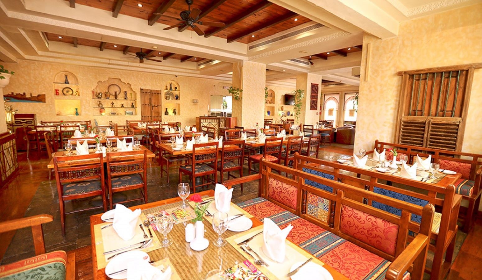 restaurants-cafe-sayah