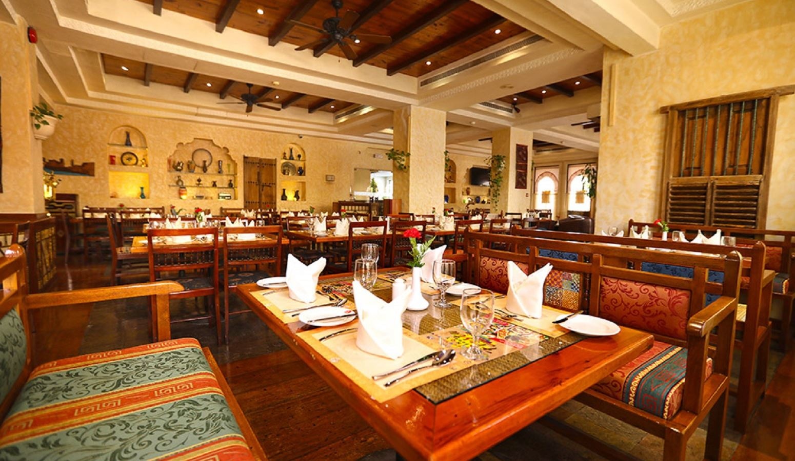 restaurants-cafe-sayah