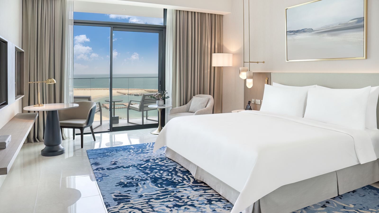 rooms-deluxe-sea-view-king