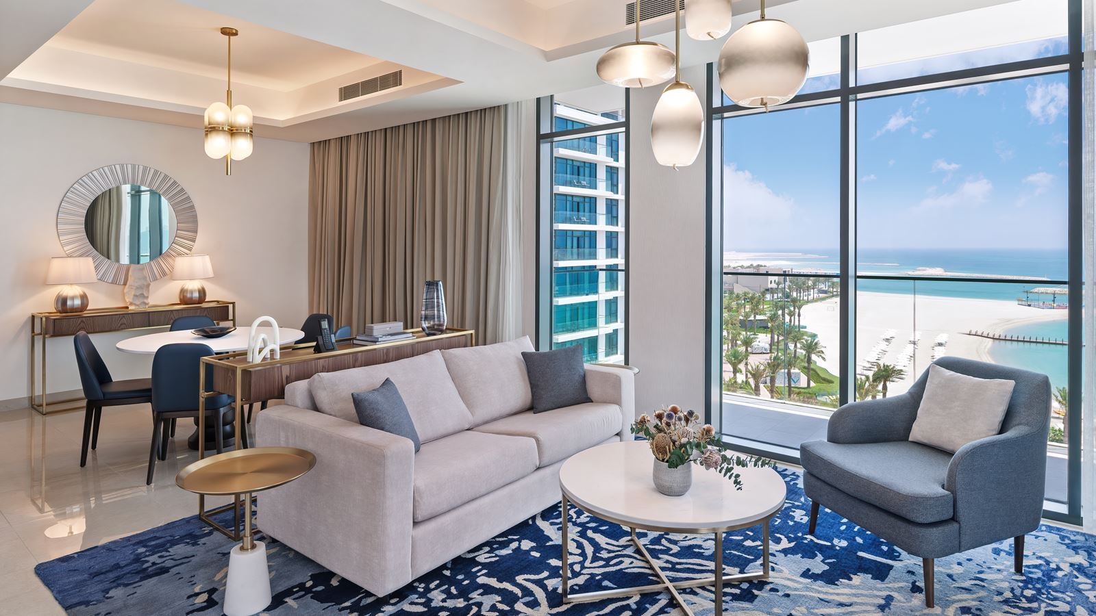 rooms-executive-sea-view-suite