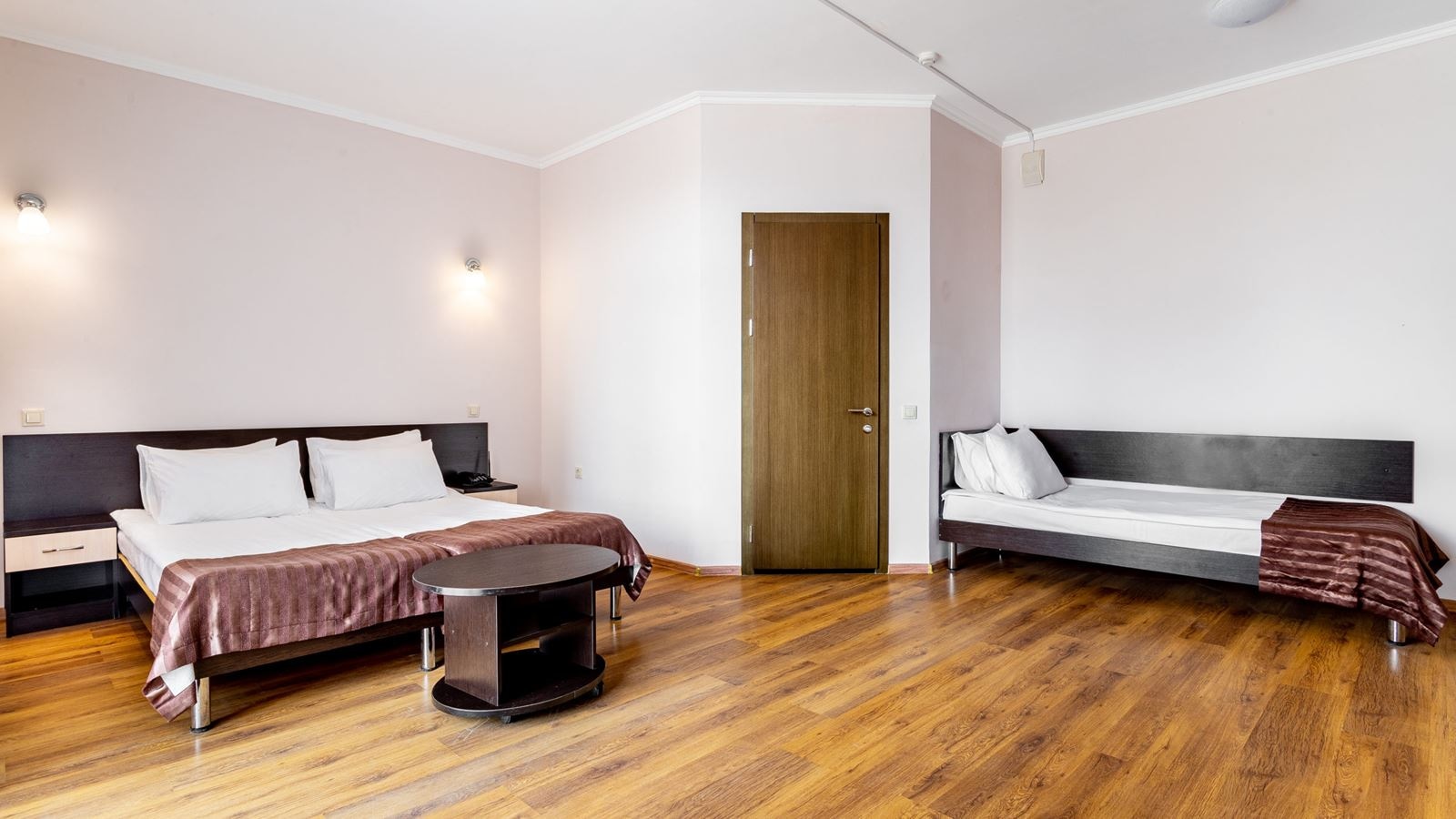 rooms-standard-triple