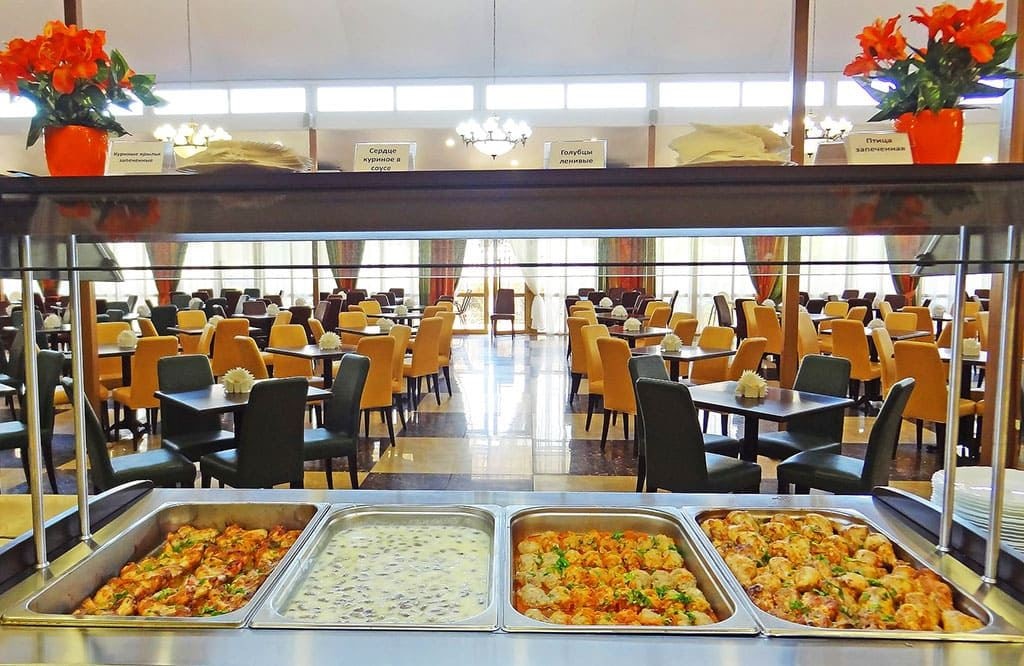 restaurants-obedenniy-zal