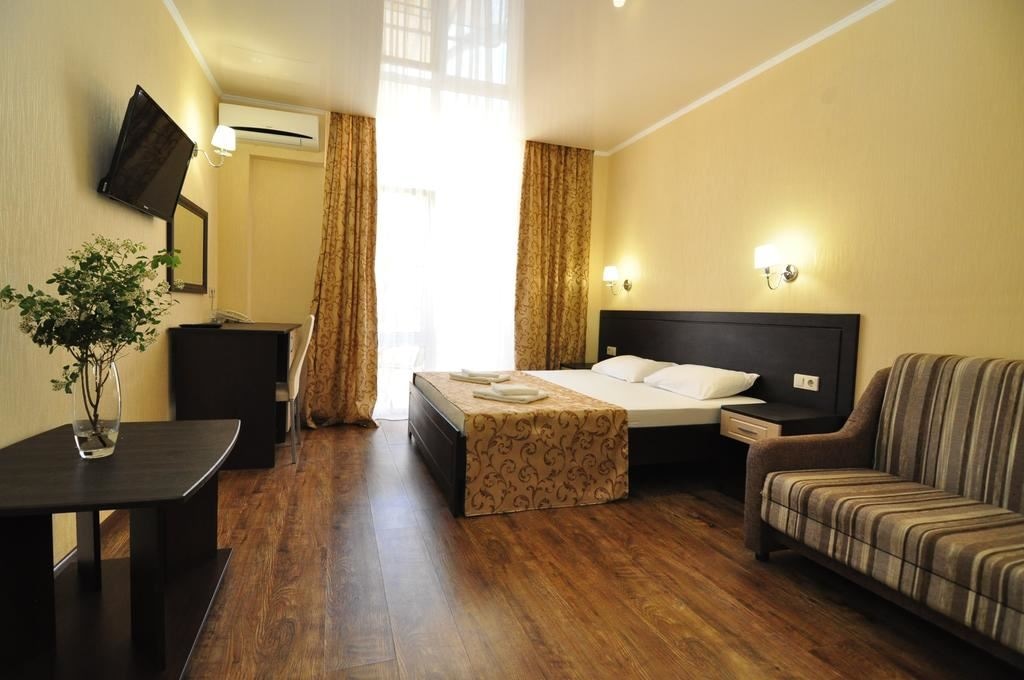 rooms-comfort-with-balcony