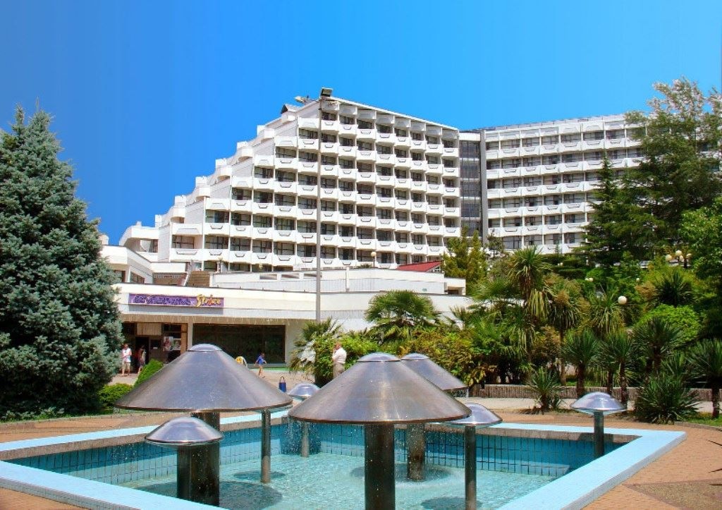 general-main-building