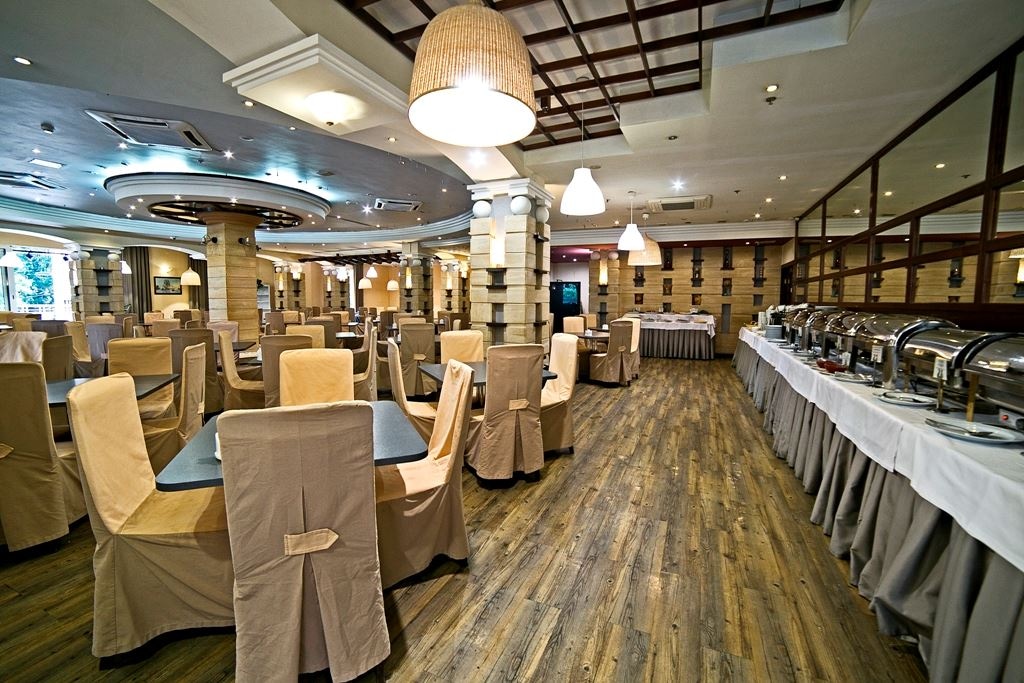 restaurants-restoran