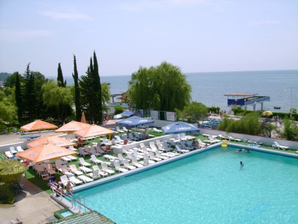 pools-outdoor-childrens-pool