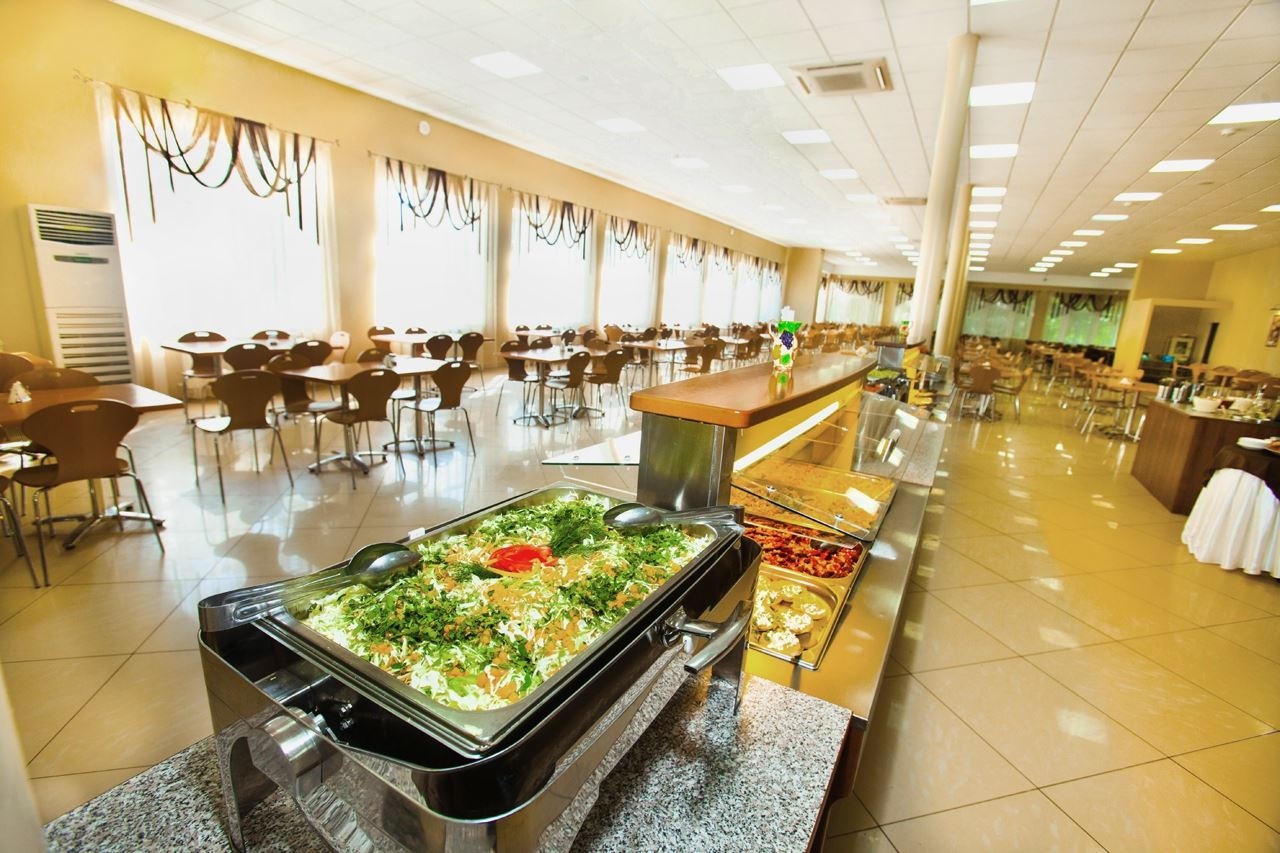 restaurants-obedenniy-zal