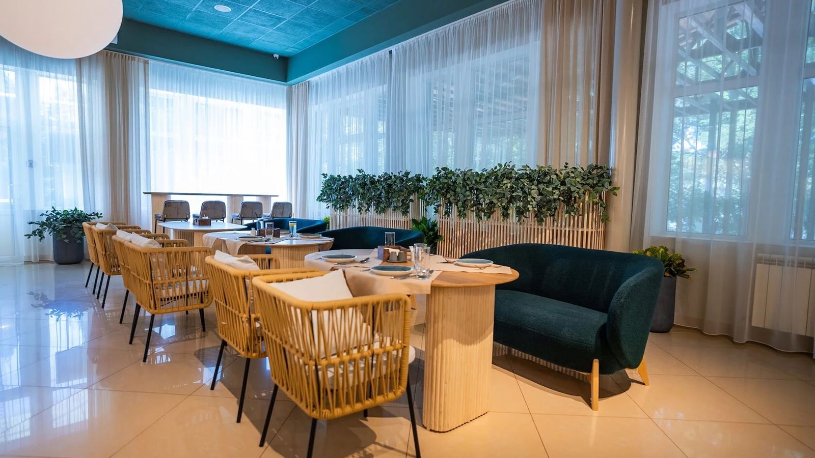 restaurants-можжевеловый-зал