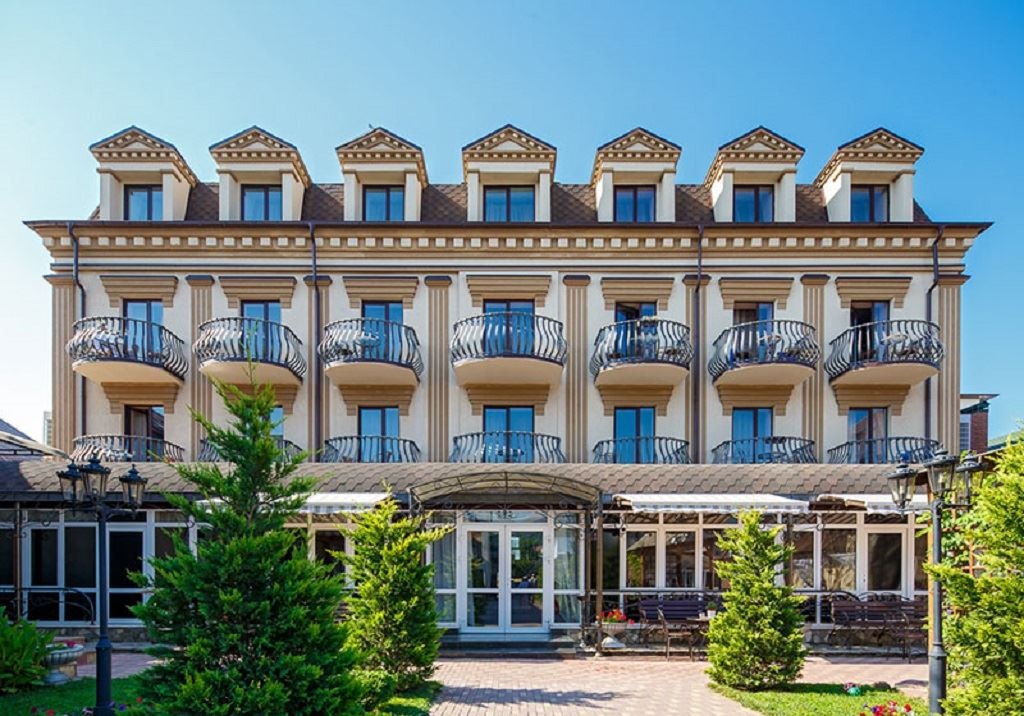 general-main-building