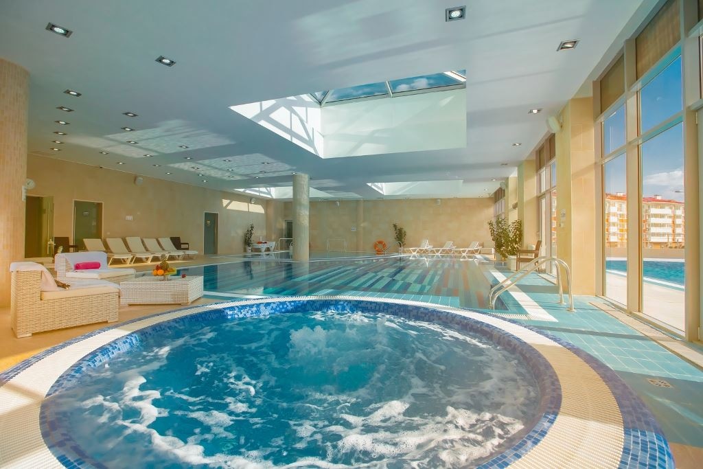 pools-indoor-pool