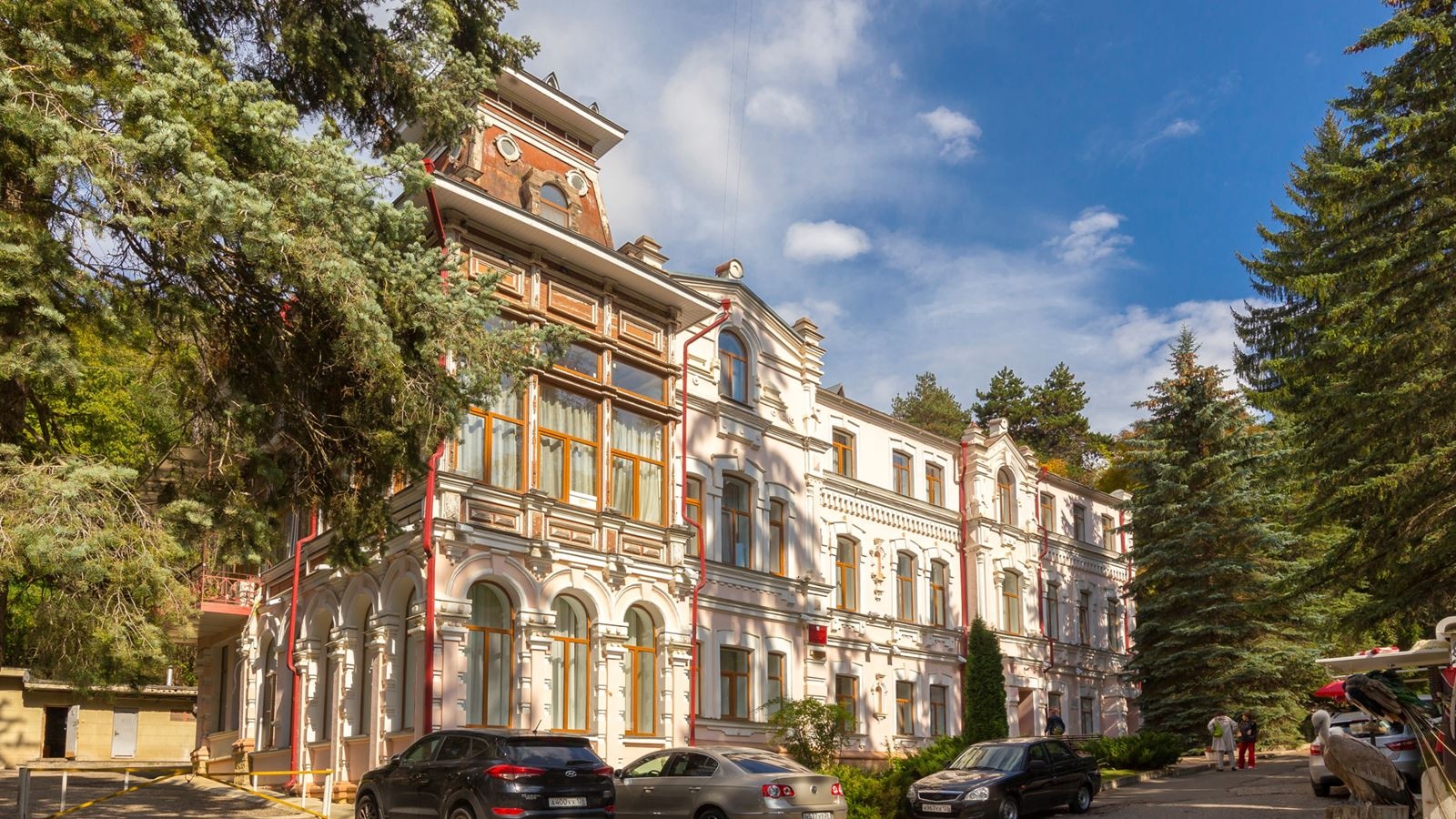 general-main-building