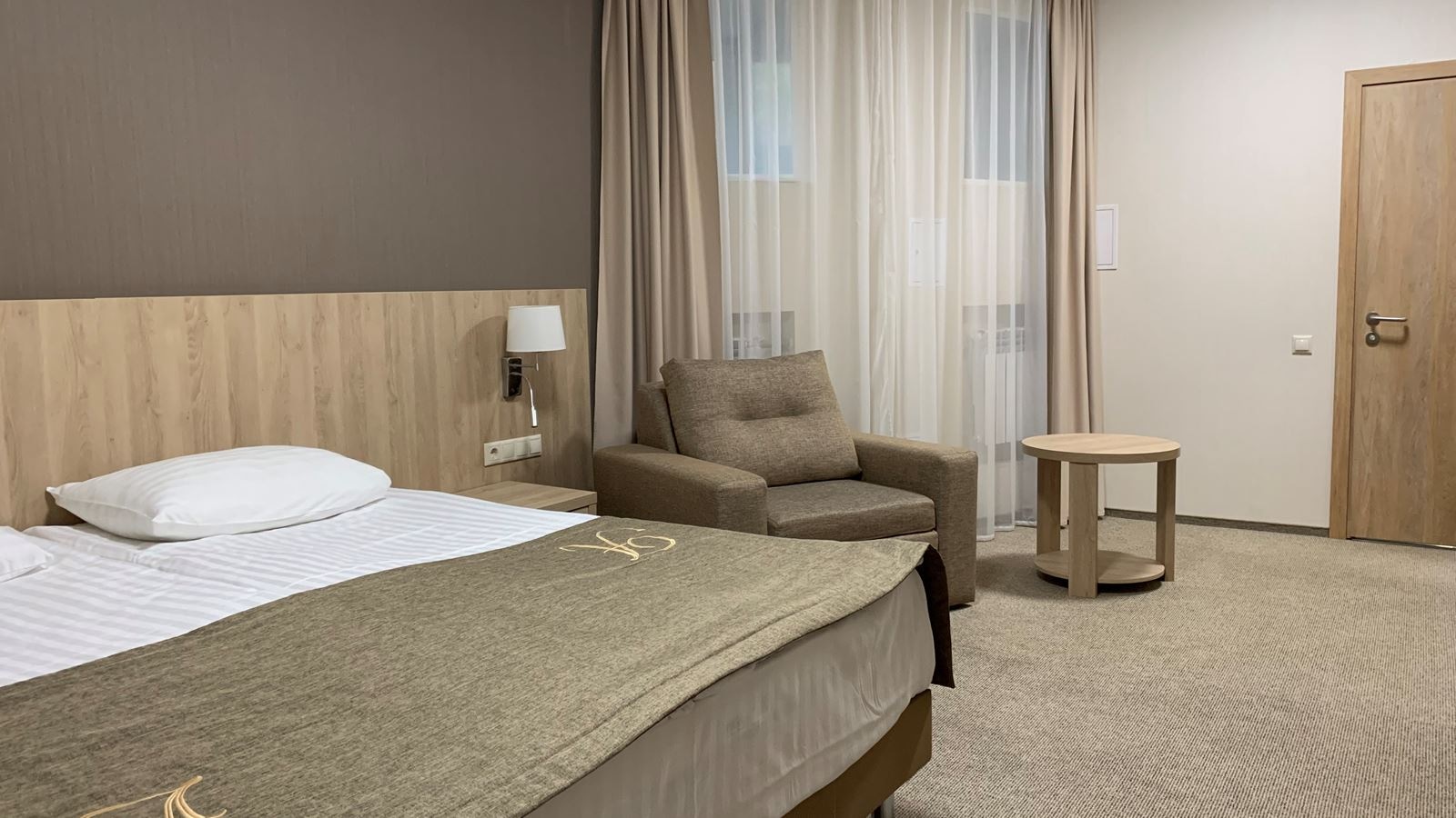 rooms-superior-promo