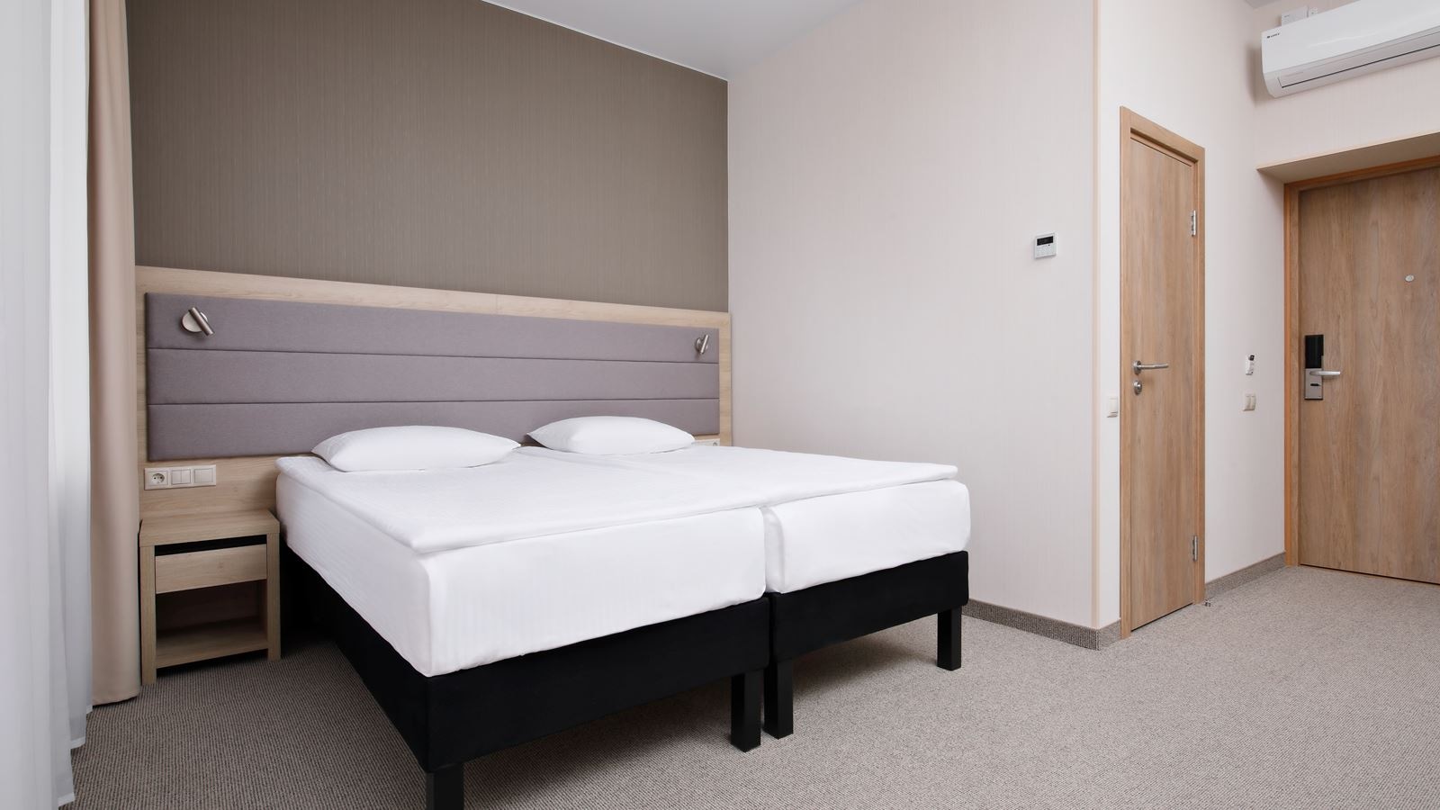 rooms-2-mest-biznes-korp-12-s-lech