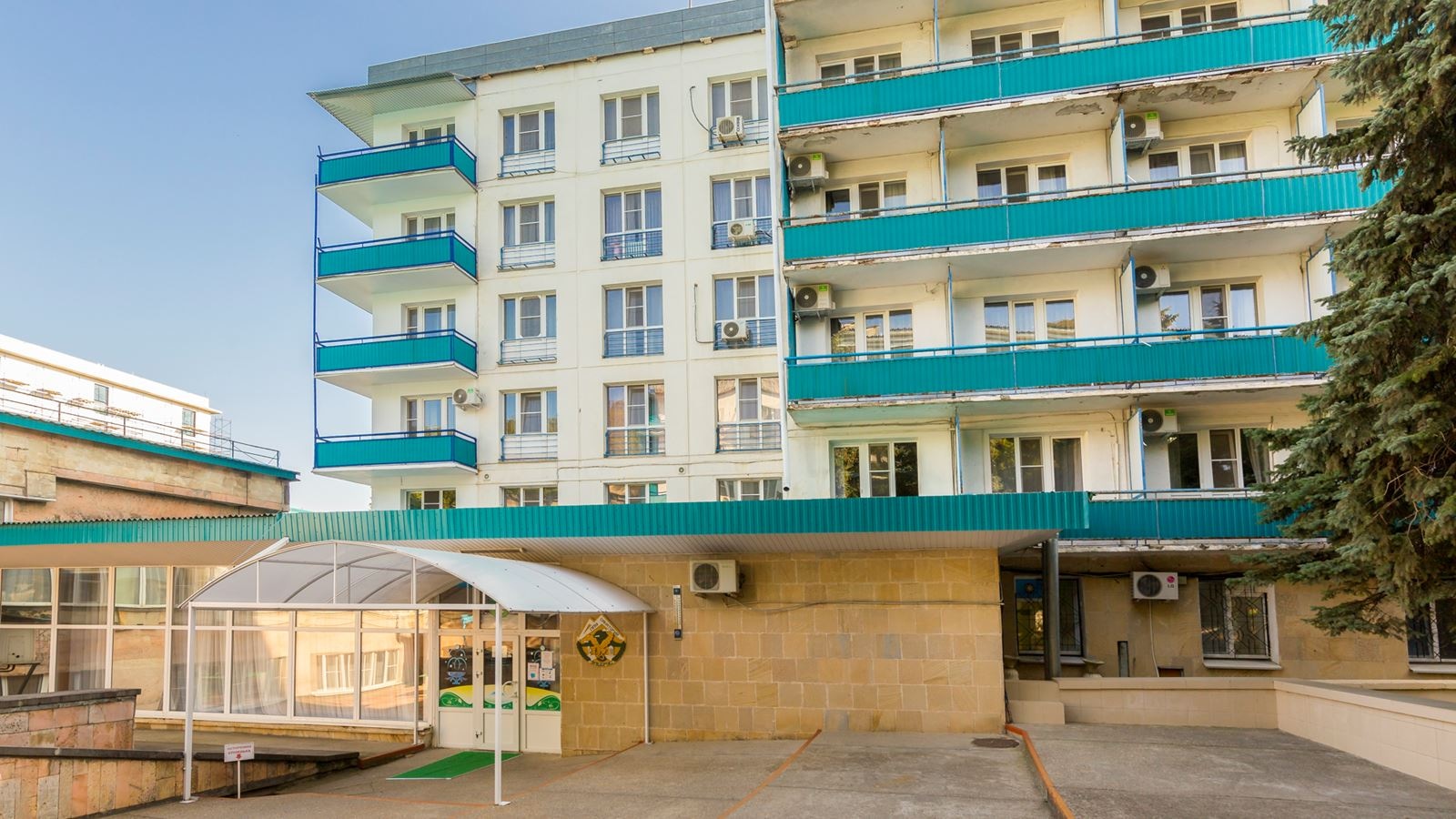 general-main-building