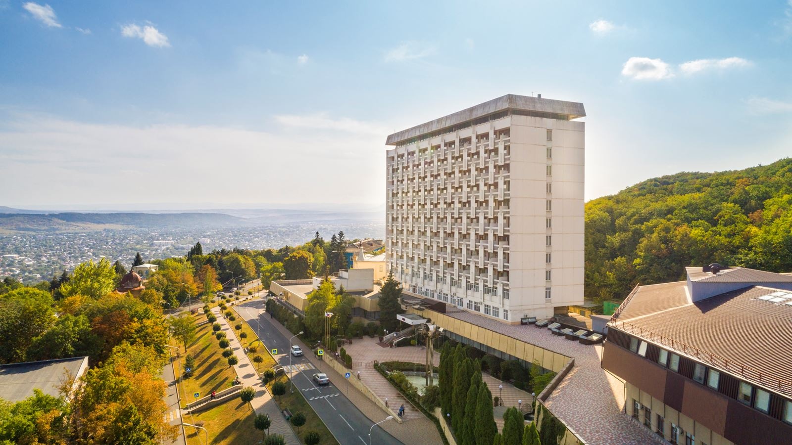 general-main-building