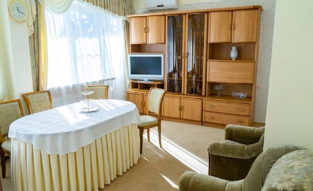 rooms-room-deluxe-2-bedrooms