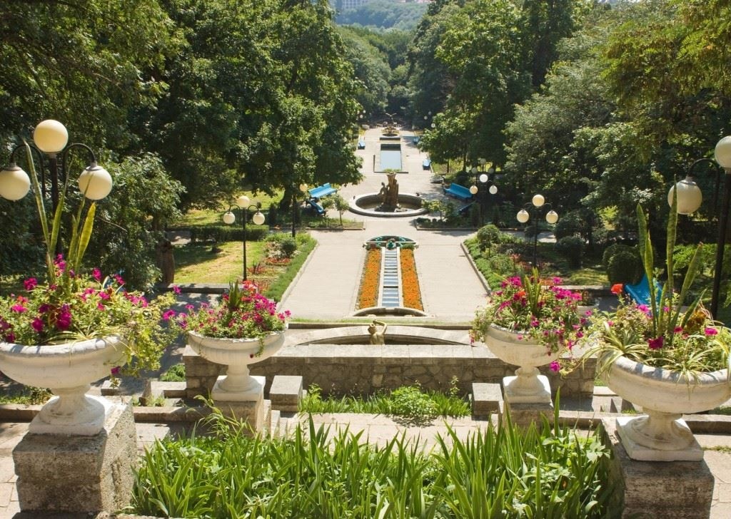 general-main-building