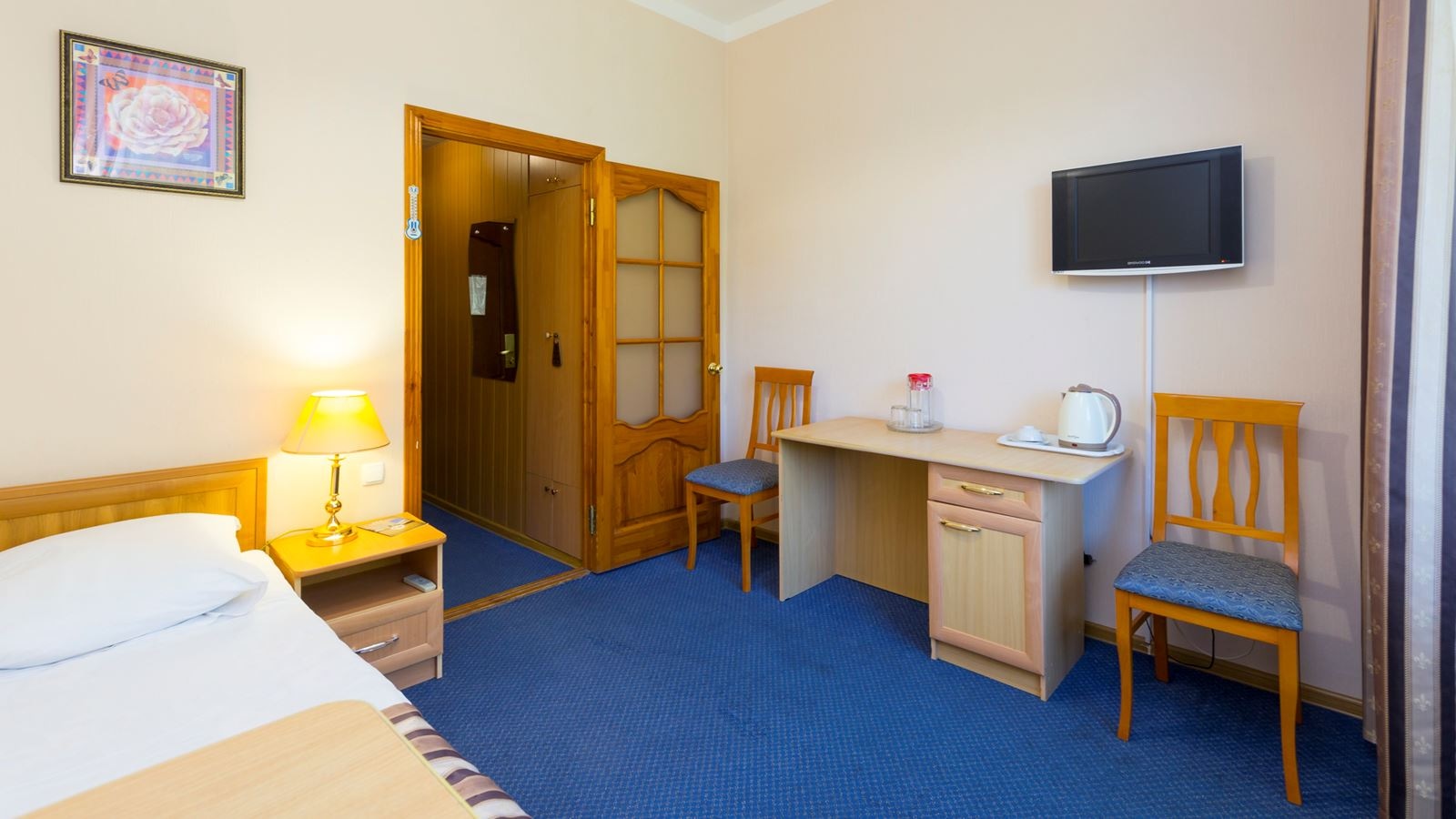 rooms-single-3-categories-building-3