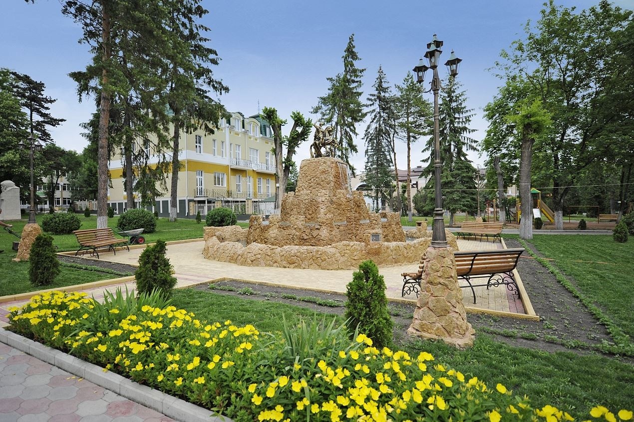 general-main-building