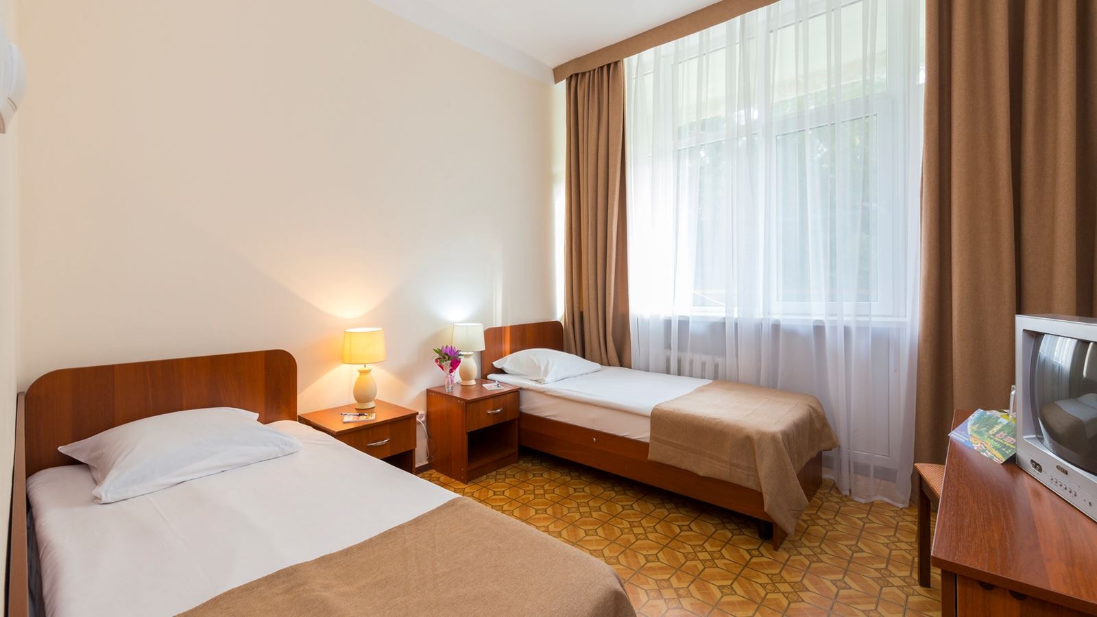 rooms-double-2-category-corpus-3