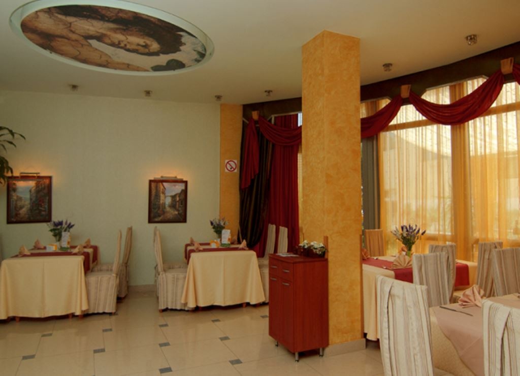 restaurants-restoran