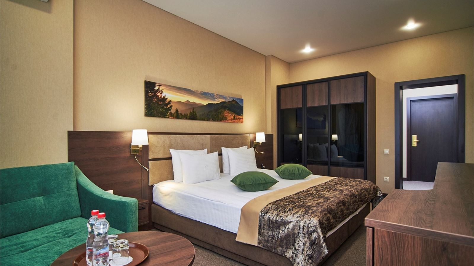 rooms-2-местный-2-комнатный-улучshенный-люкс