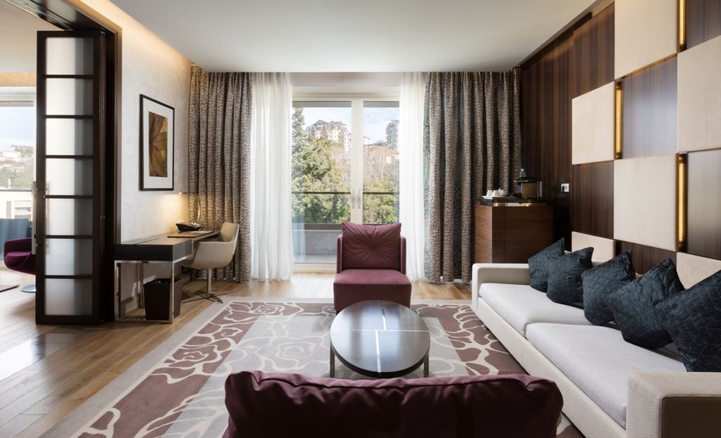 rooms-suite-park-view