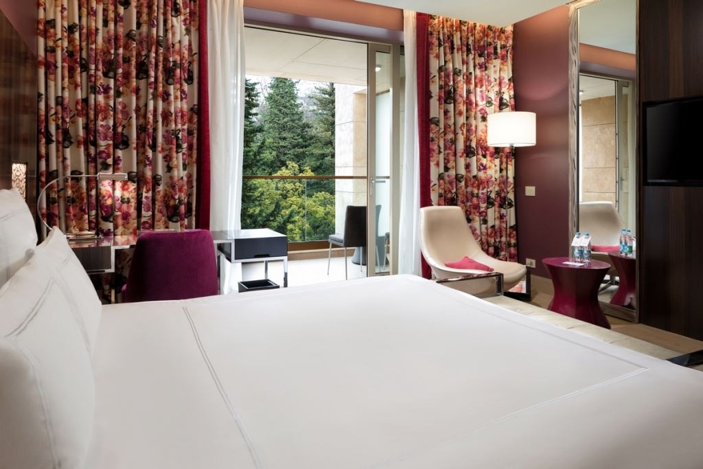 rooms-swiss-deluxe-king-park