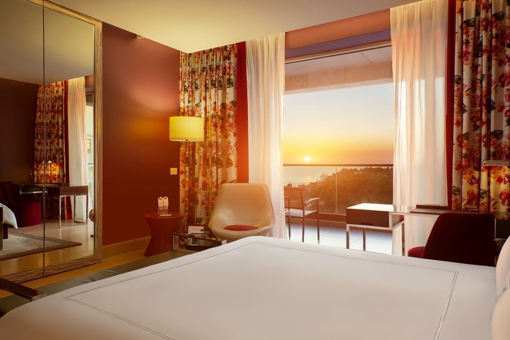 rooms-swiss-deluxe-sea