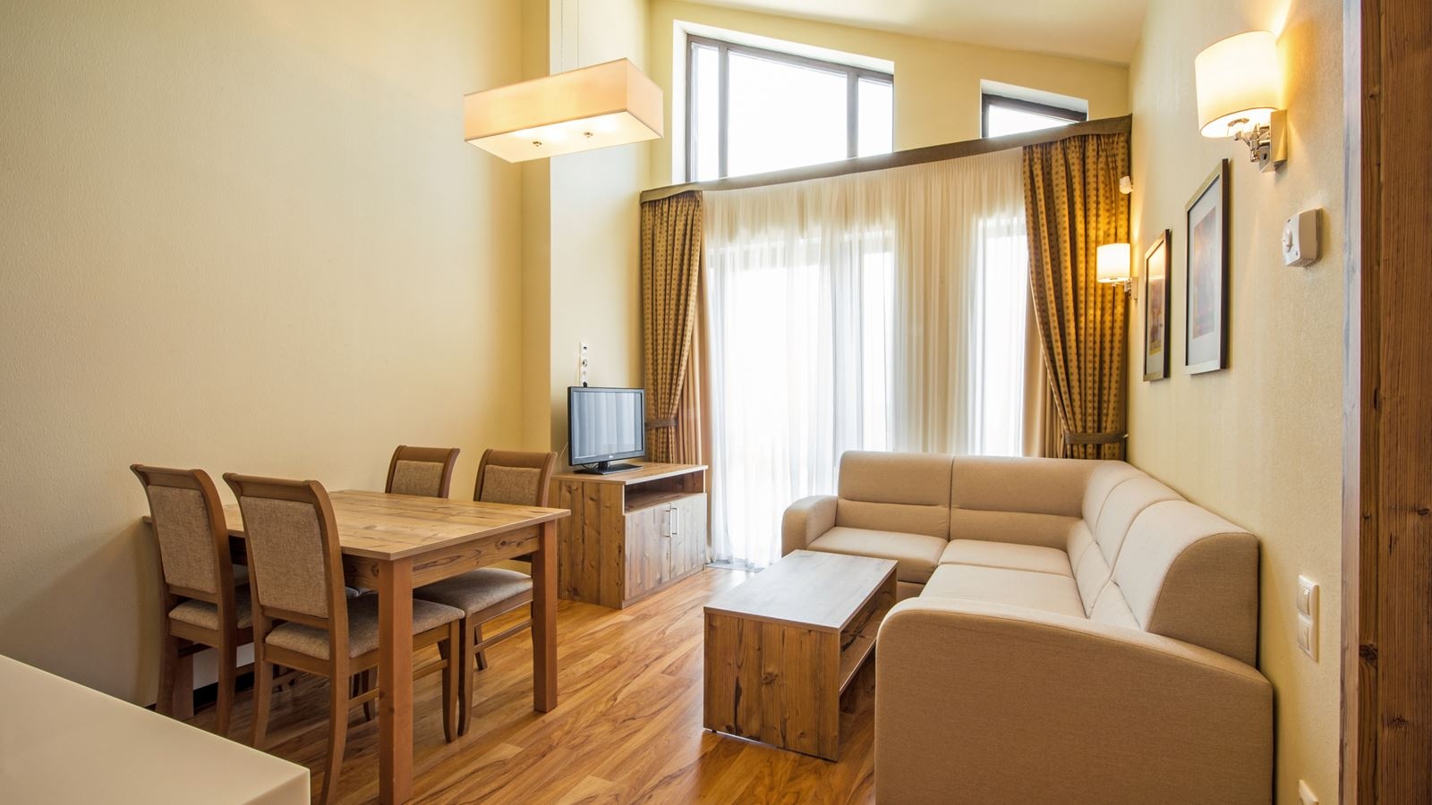 rooms-apartament-4-bedrooms