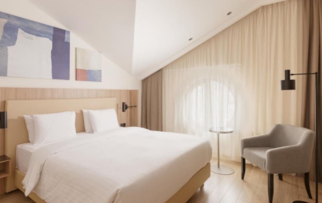 rooms-lux-predstavit