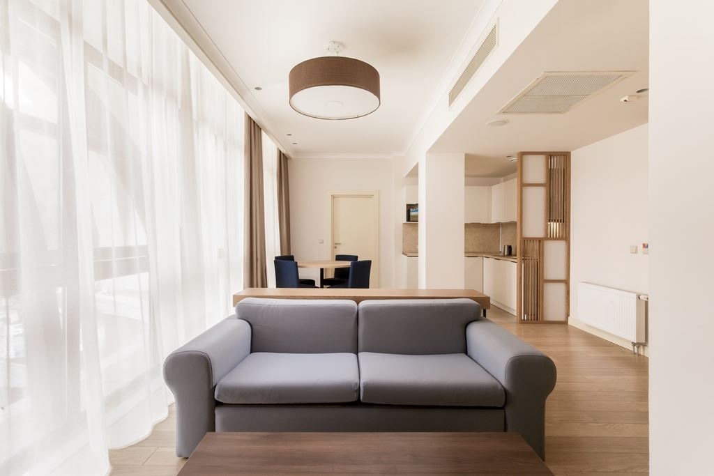 rooms-lux-predstavit