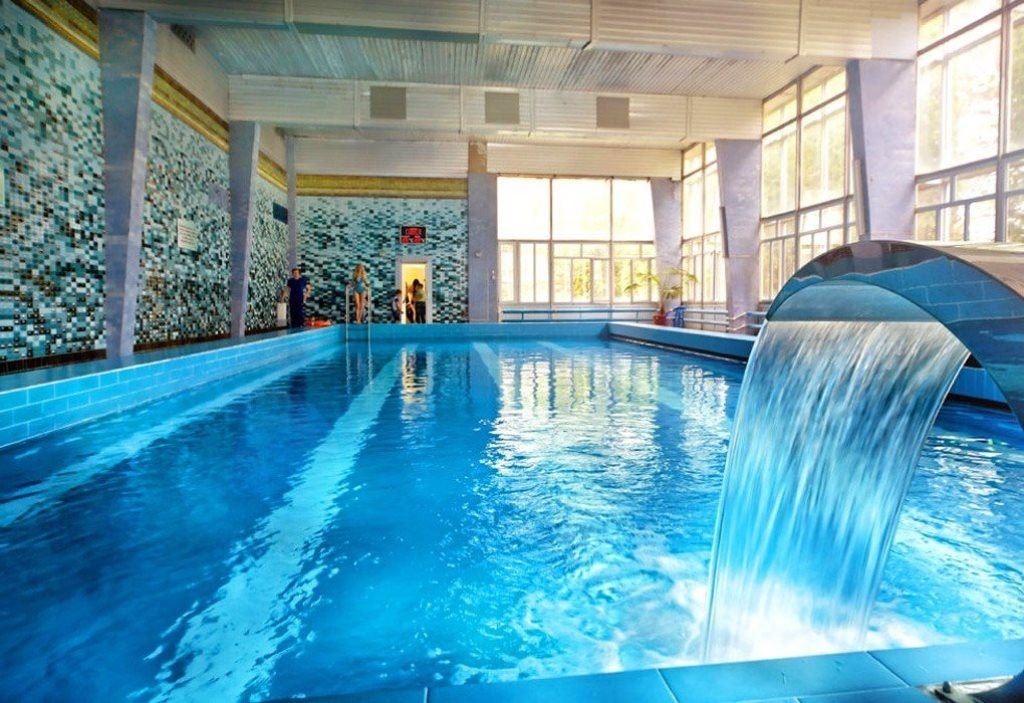 pools-indoor-pool