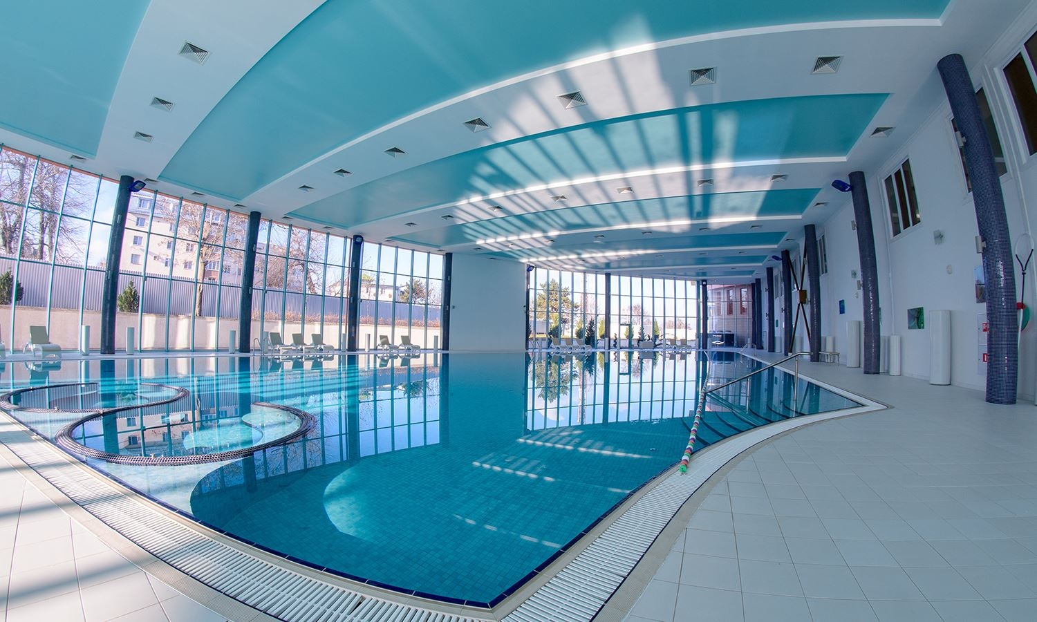 pools-indoor-pool