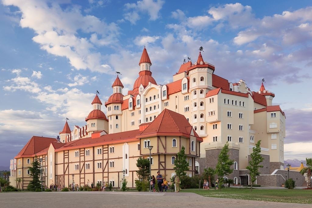 general-main-building