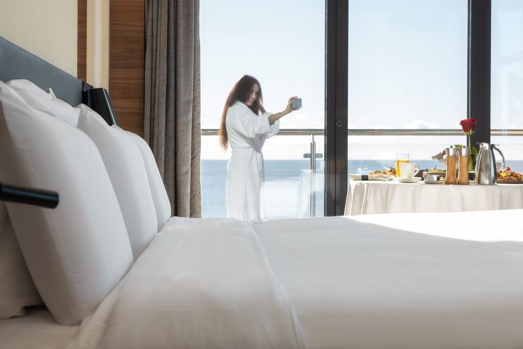 rooms-executive-room-with-sea-view-club-floor