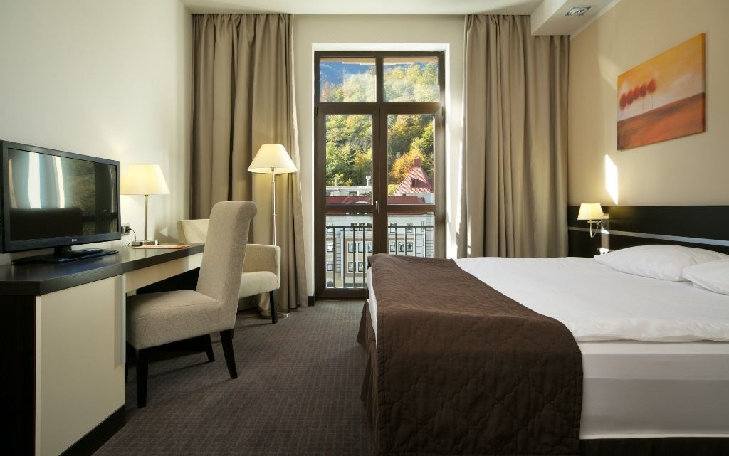 rooms-superior-river-view