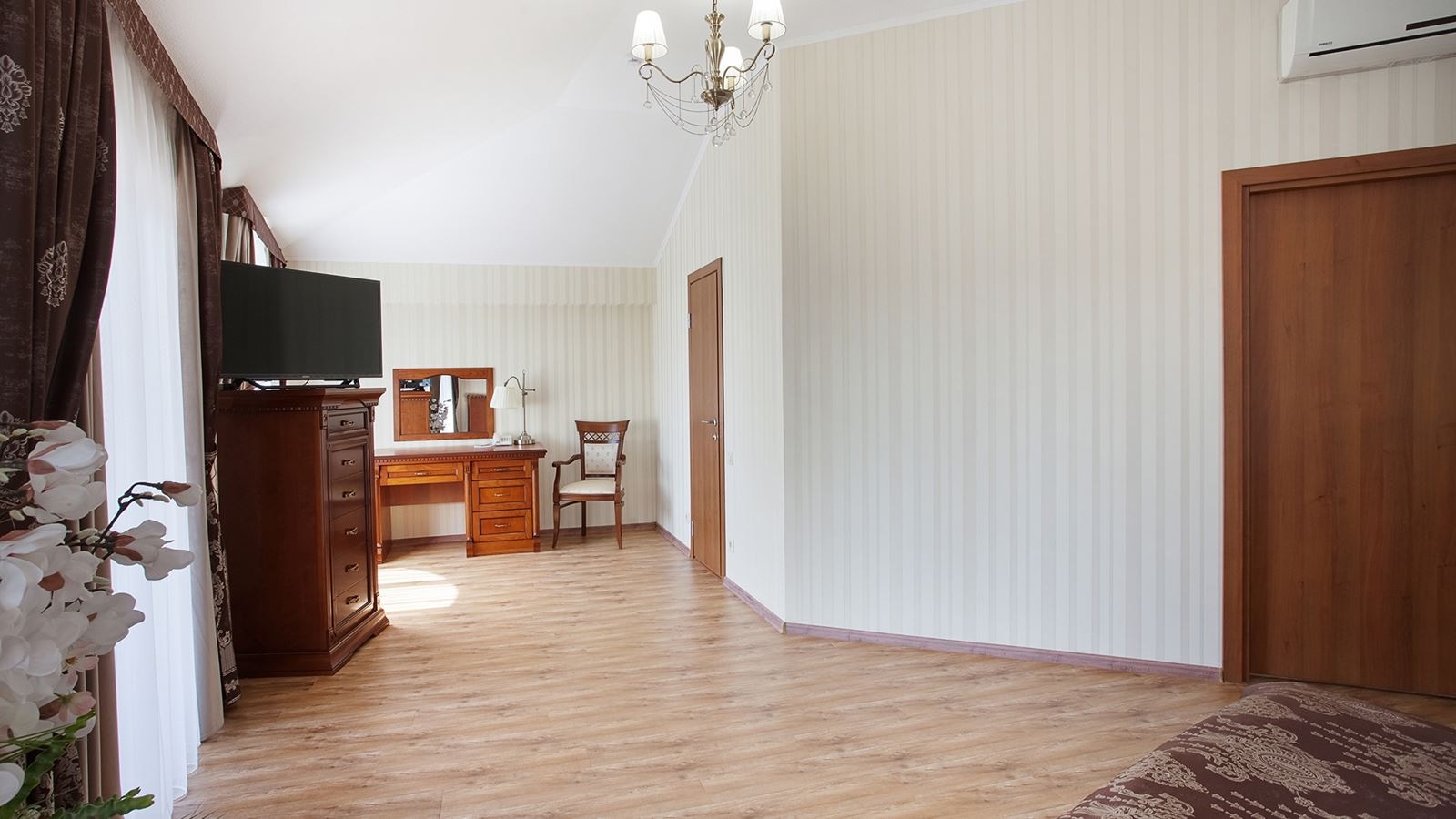 rooms-сюит-двухэтажный-пентхаус