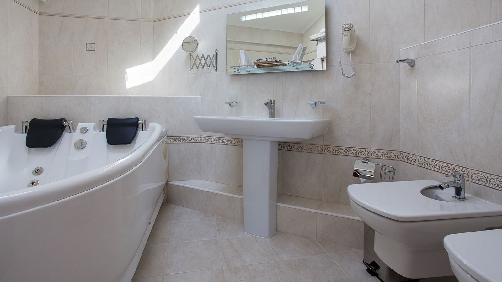 rooms-сюит-двухэтажный-пентхаус