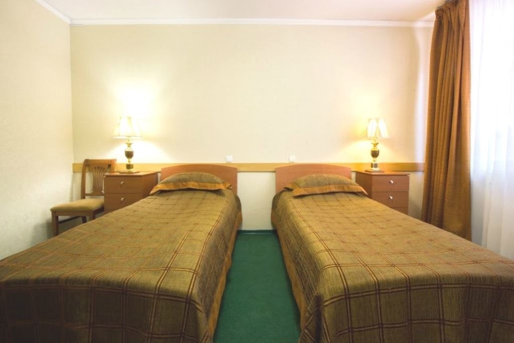 rooms-2-mest-standart