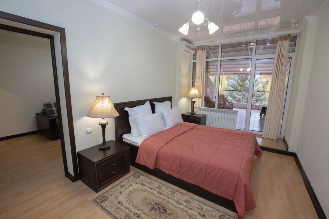 rooms-2-mest-2-komn-luxe