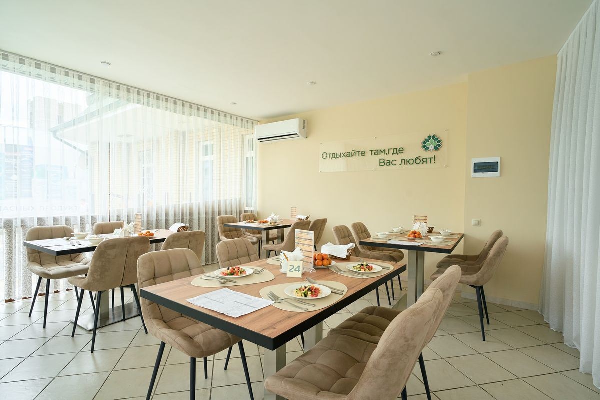 restaurants-obedennyi-zal