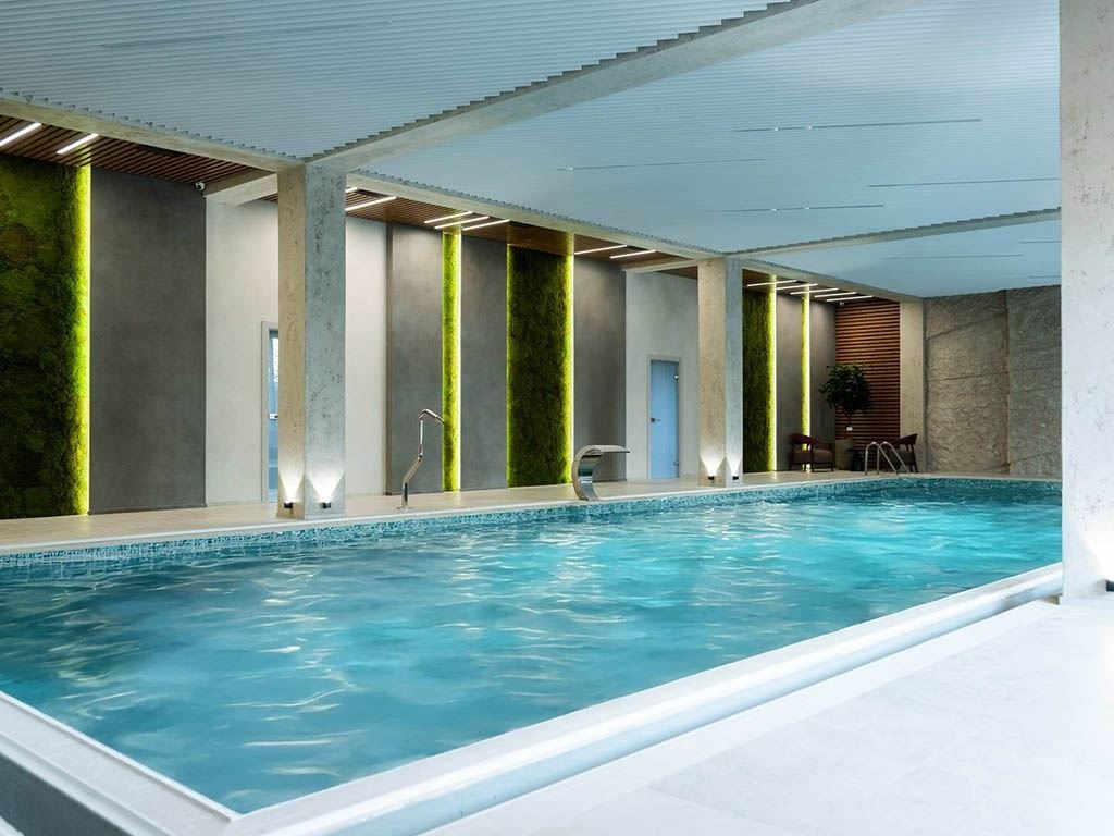 pools-indoor-pool