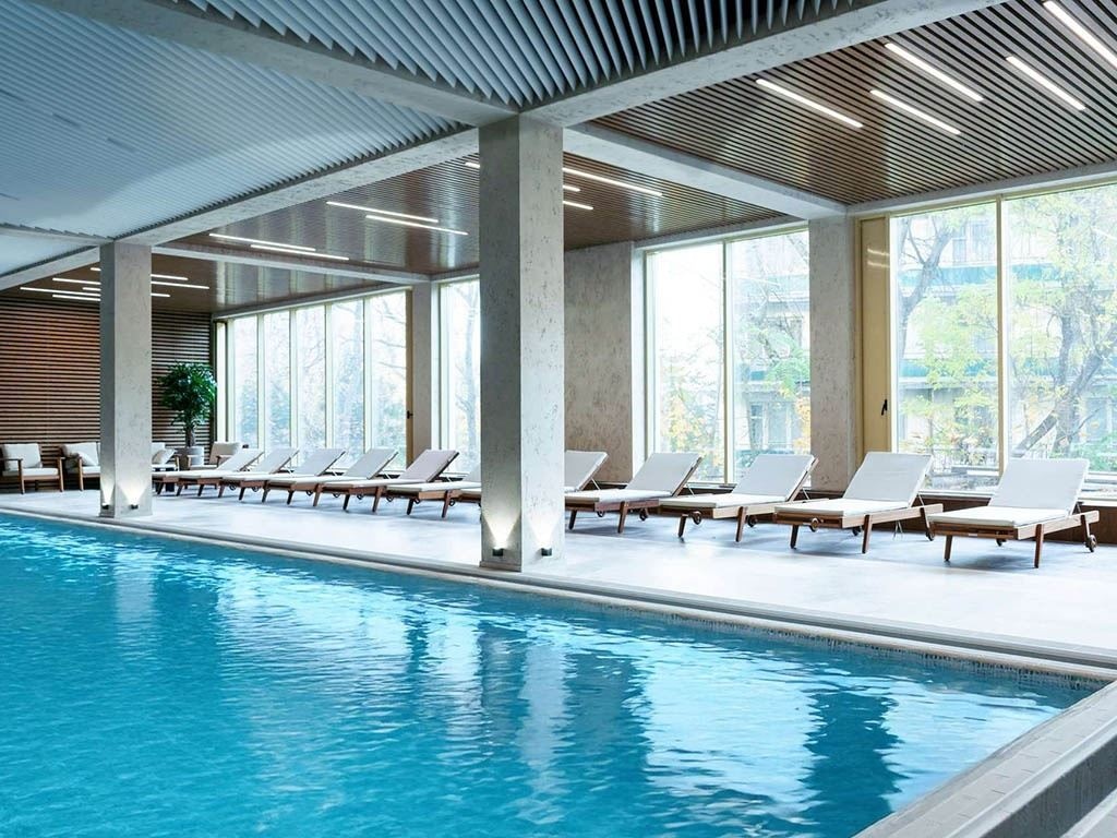 pools-indoor-pool