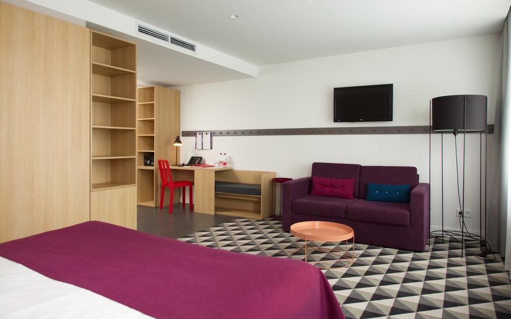 rooms-2mestnyi-smart-polulux